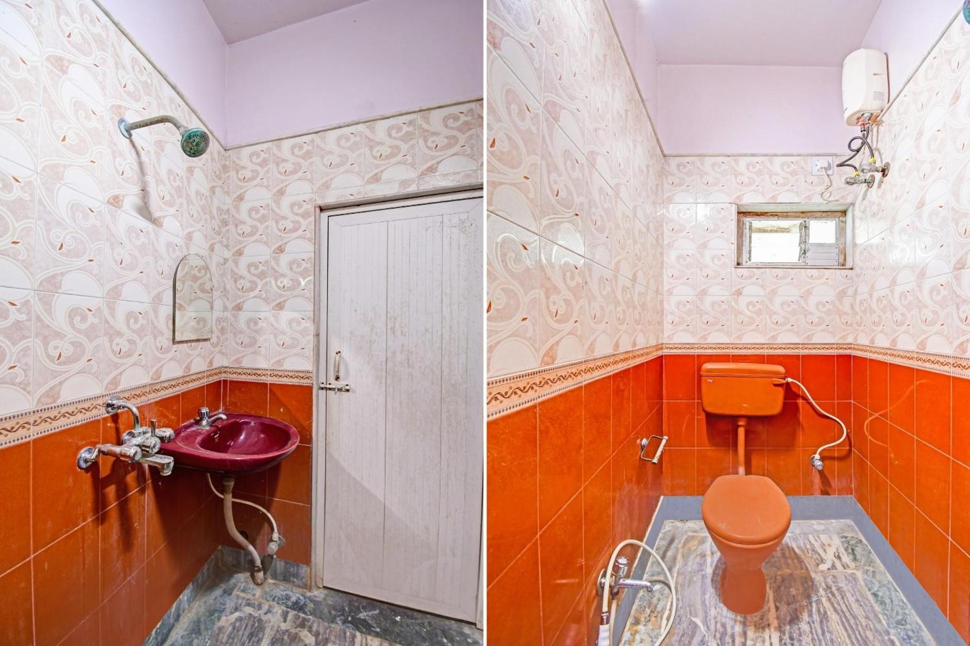 Hotel O R A Homestay Near Acropolis Mall Калькутта Экстерьер фото